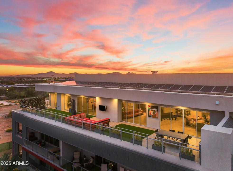 Real Estate Picture 37