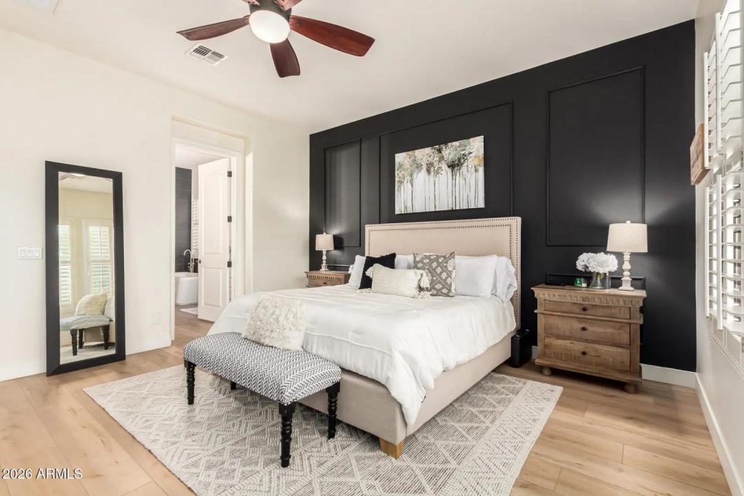 Real Estate Picture 32