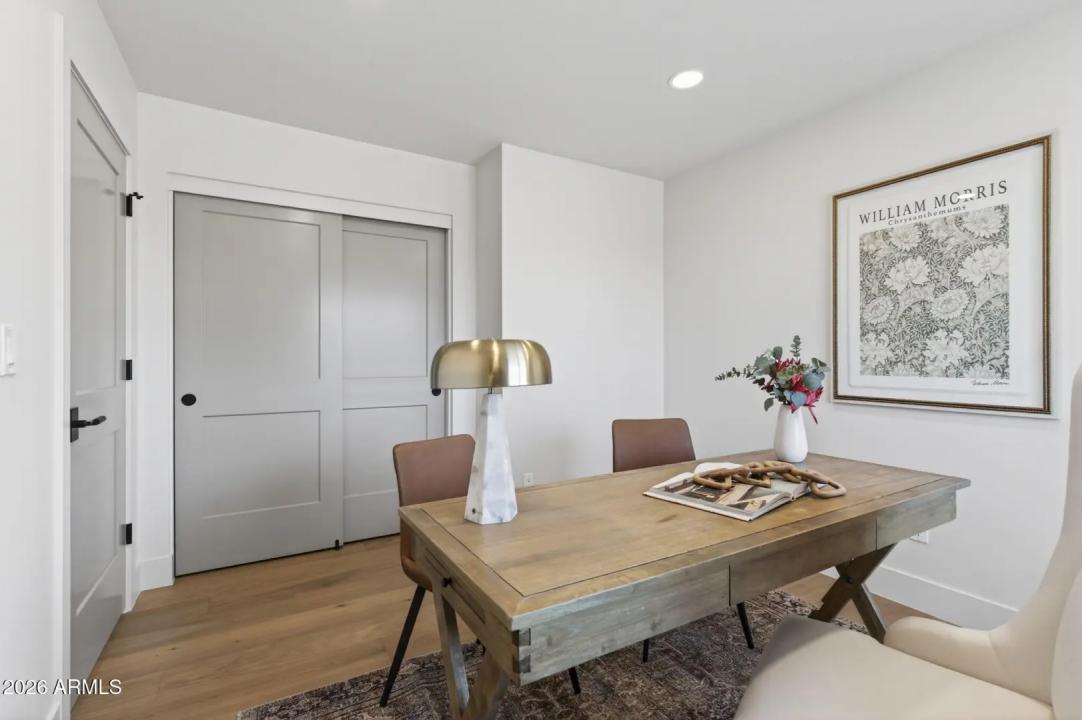 Real Estate Picture 38