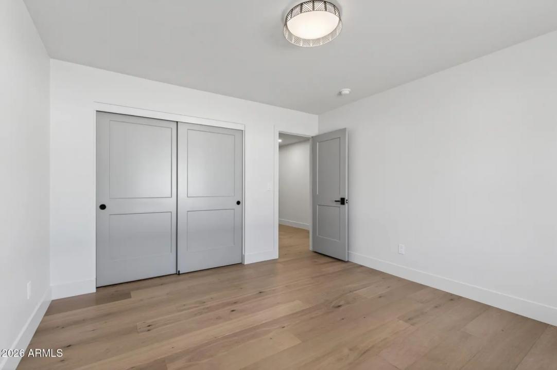 Real Estate Picture 43