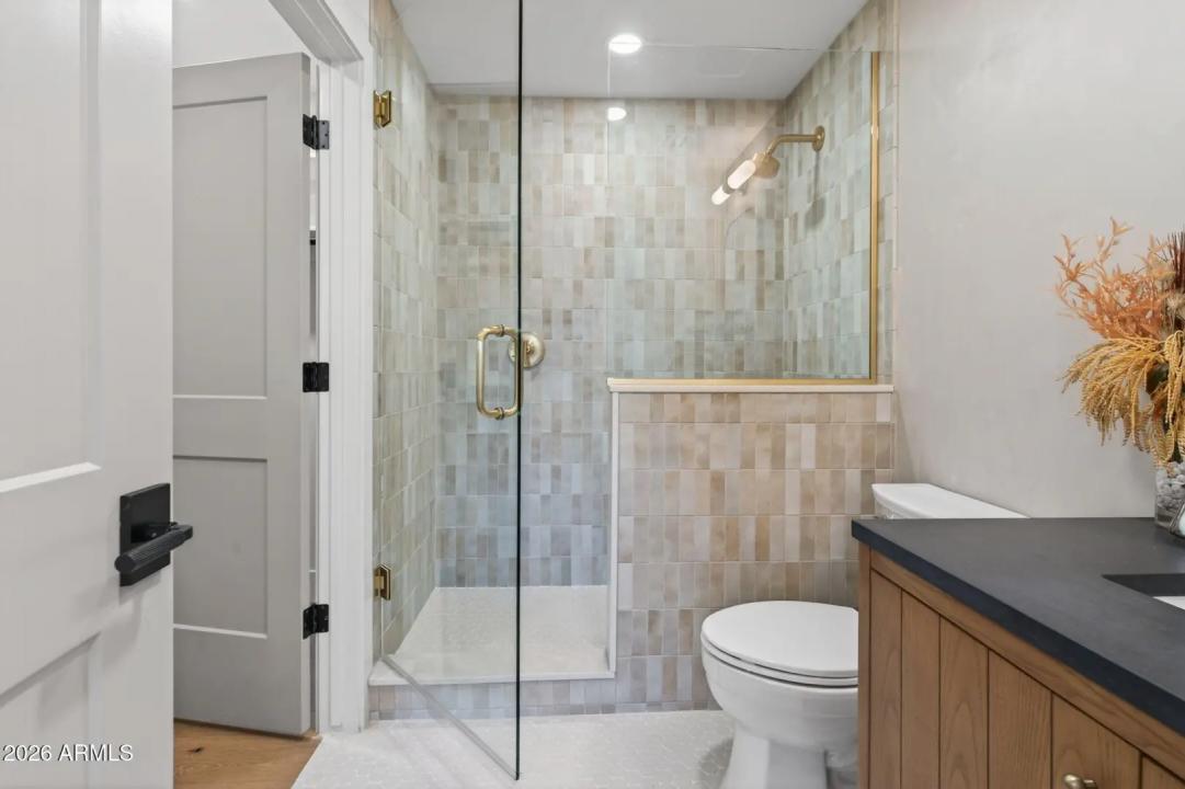 Real Estate Picture 49