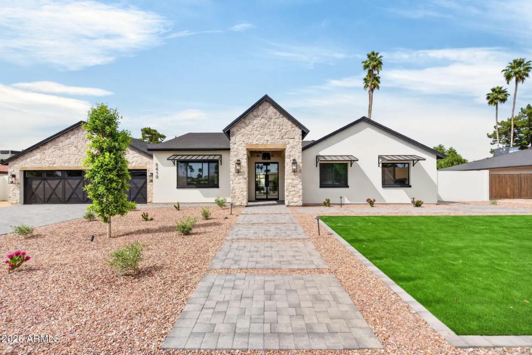 Real Estate Picture 2