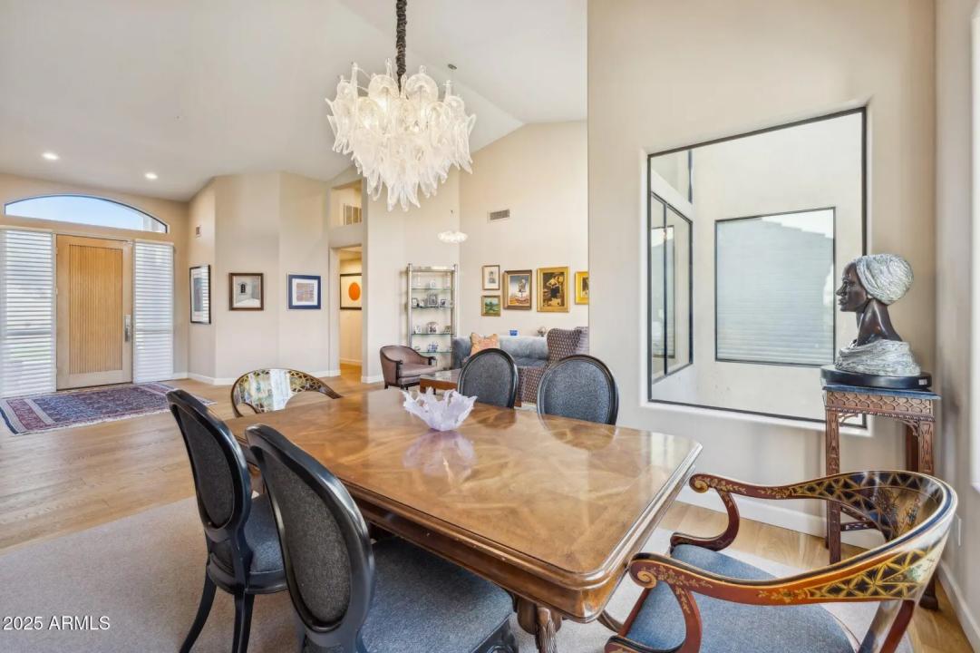 Real Estate Picture 13