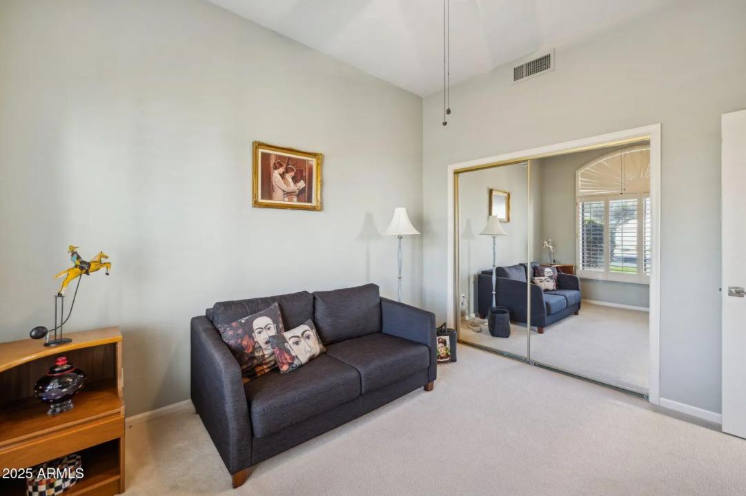 Real Estate Picture 18