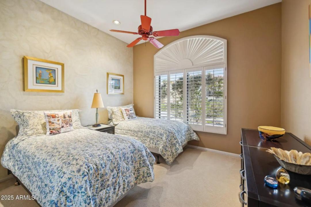 Real Estate Picture 20