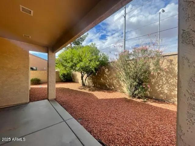 Real Estate Picture 16