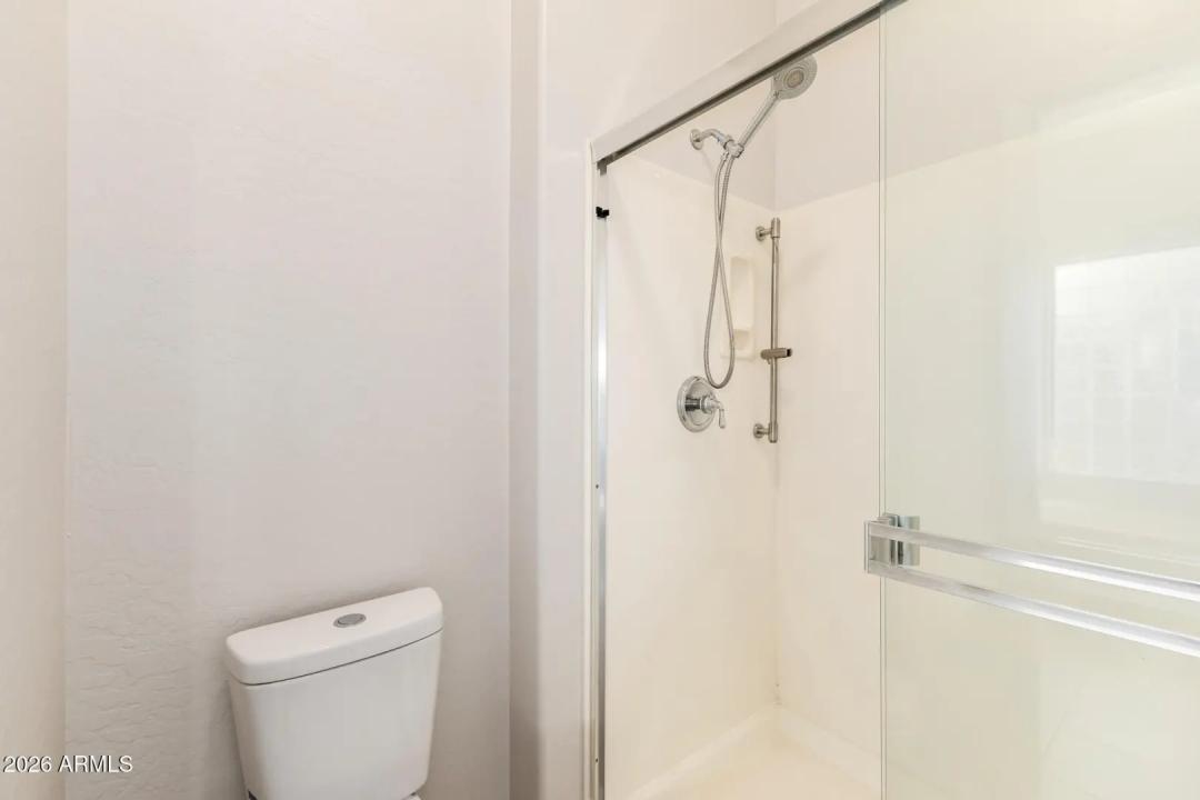 Real Estate Picture 20