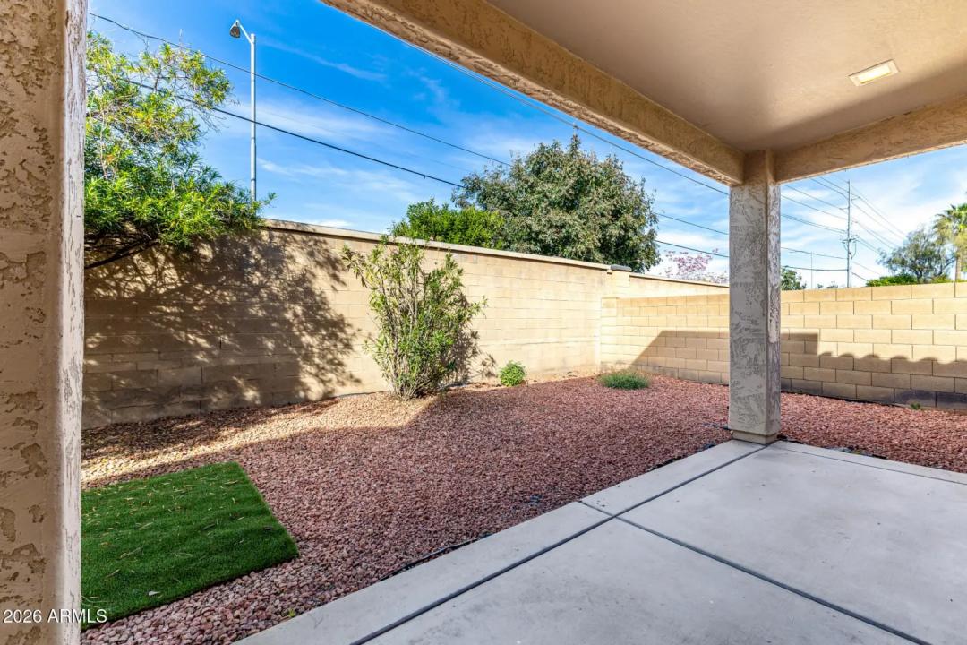 Real Estate Picture 27