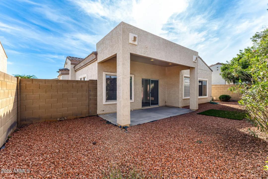 Real Estate Picture 28