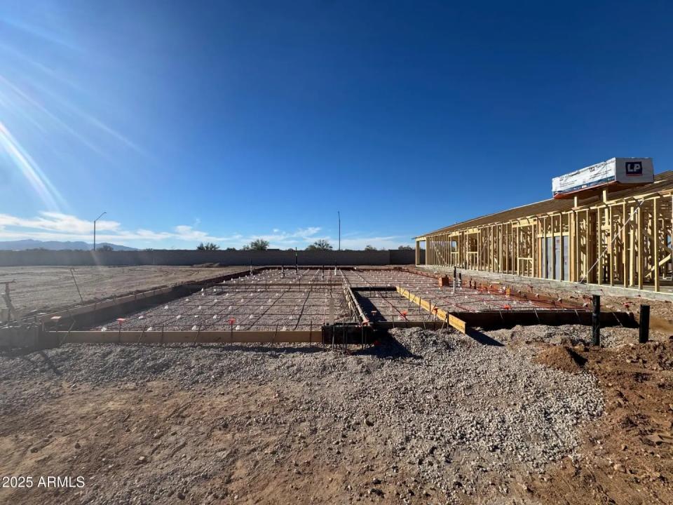 Real Estate Picture 2