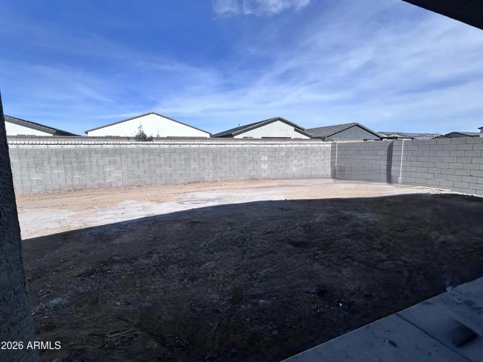 Real Estate Picture 22