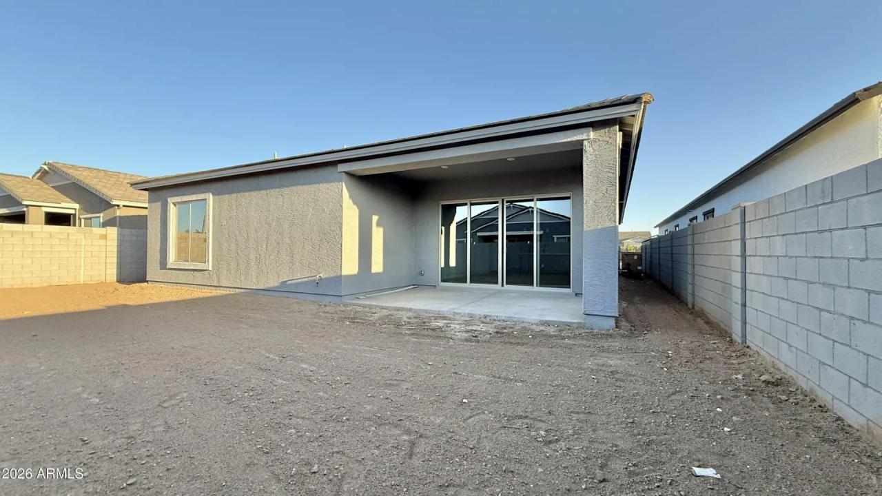 Real Estate Picture 20