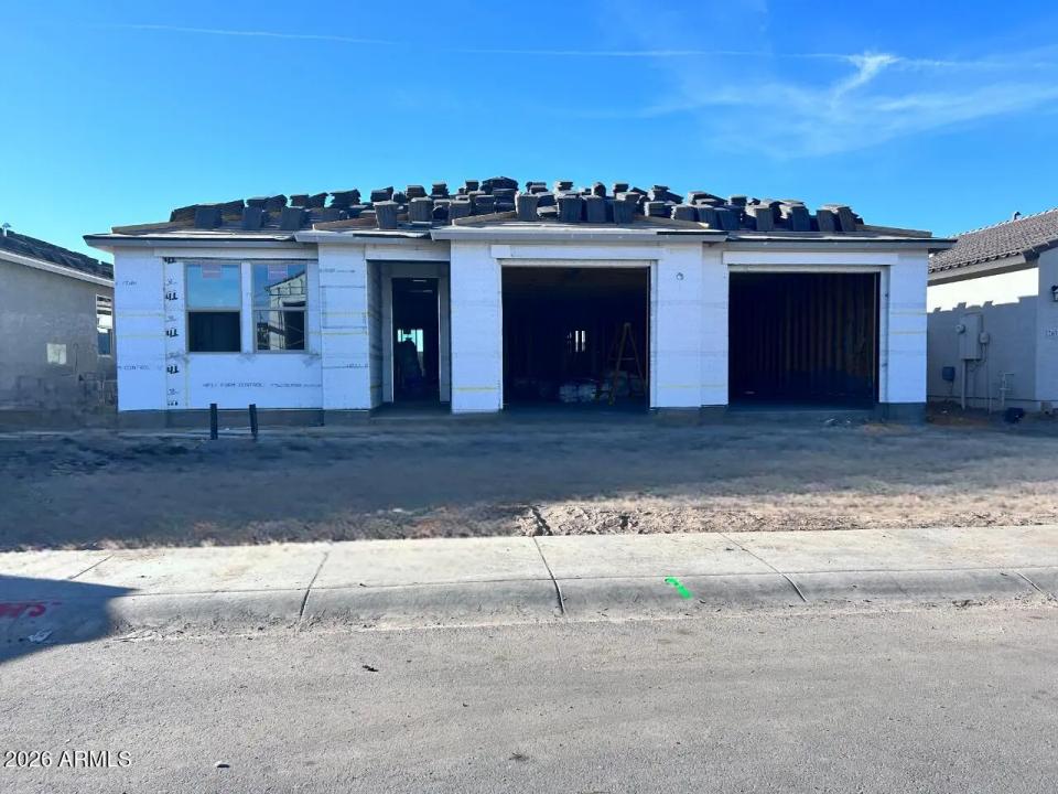 Real Estate Picture 2