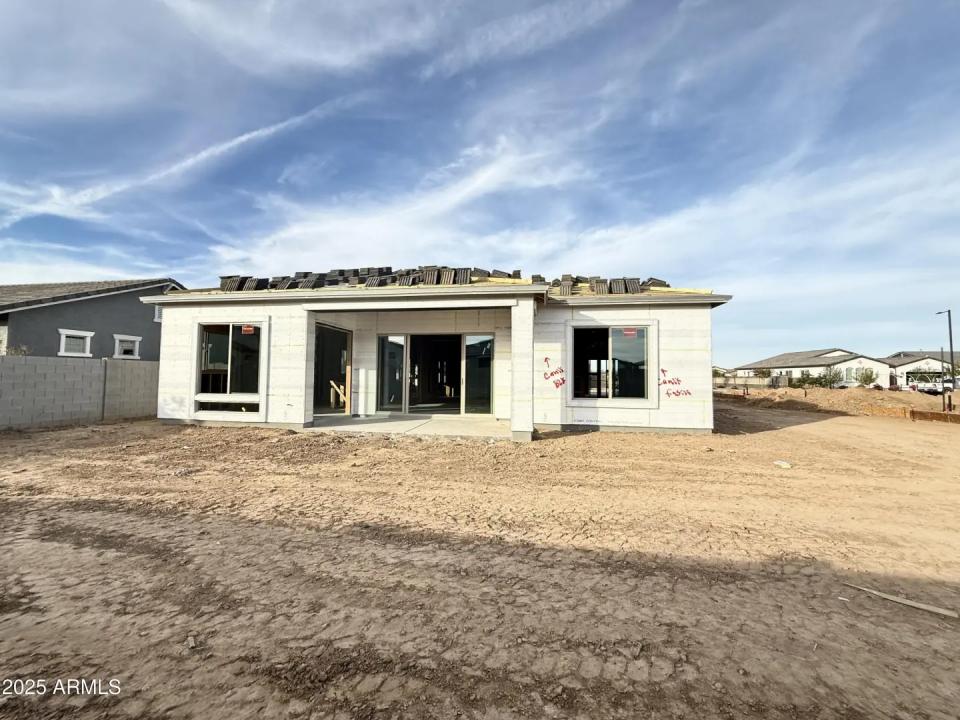 Real Estate Picture 13