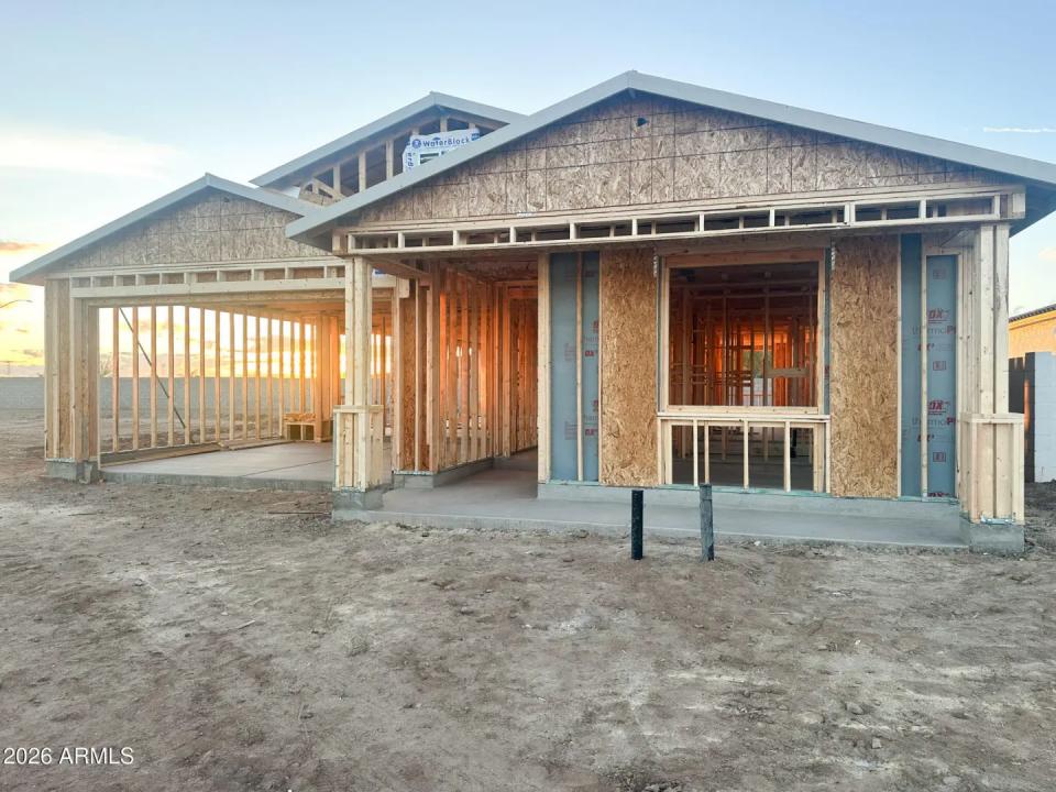 Real Estate Picture 2