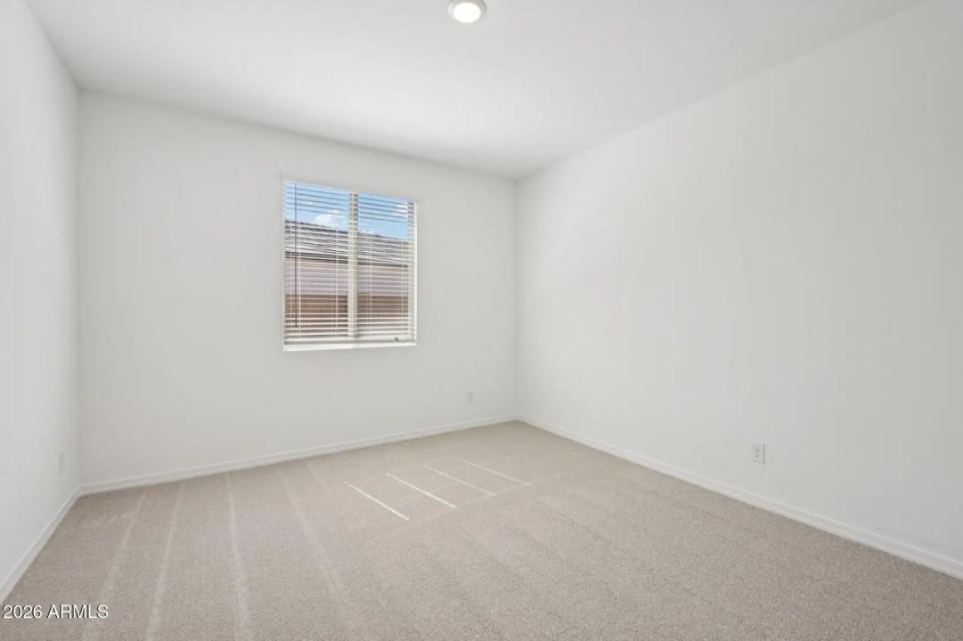 Real Estate Picture 21