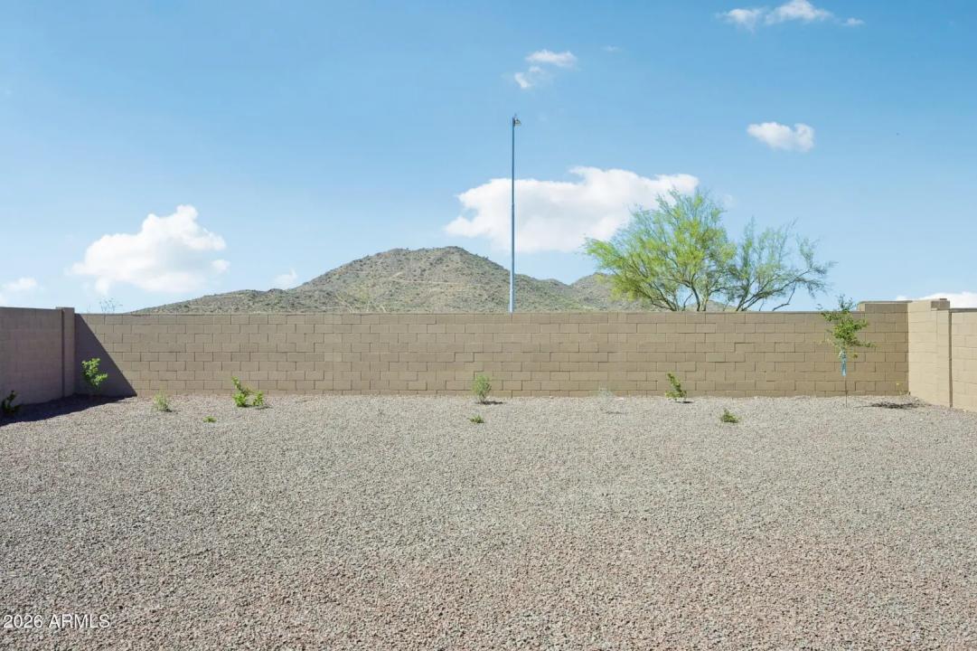 Real Estate Picture 36