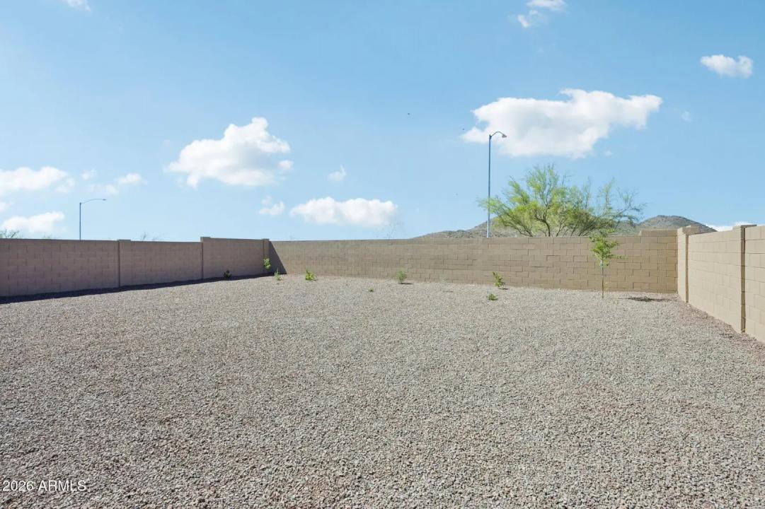 Real Estate Picture 39