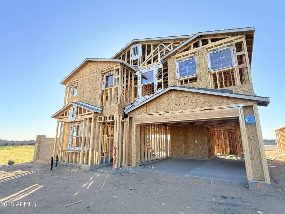 Real Estate Picture 2