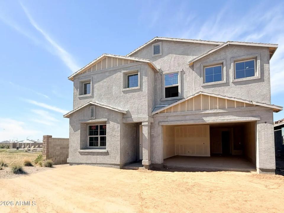 Real Estate Picture 2