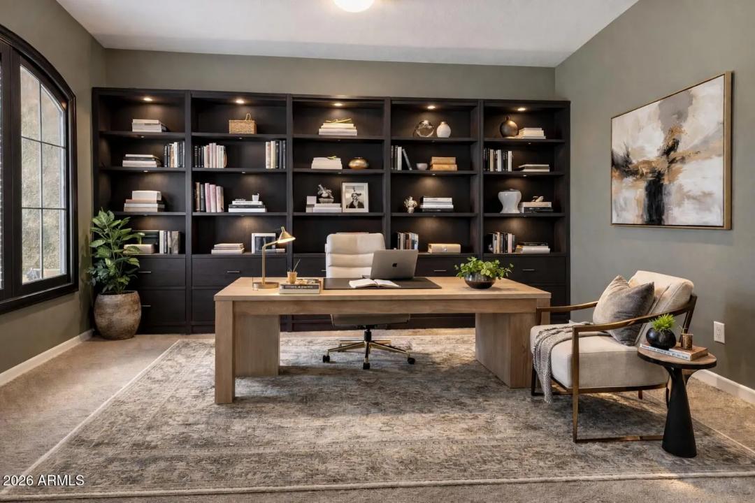 Real Estate Picture 15