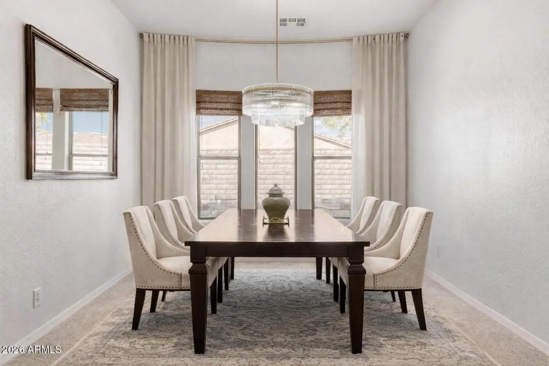 Real Estate Picture 24