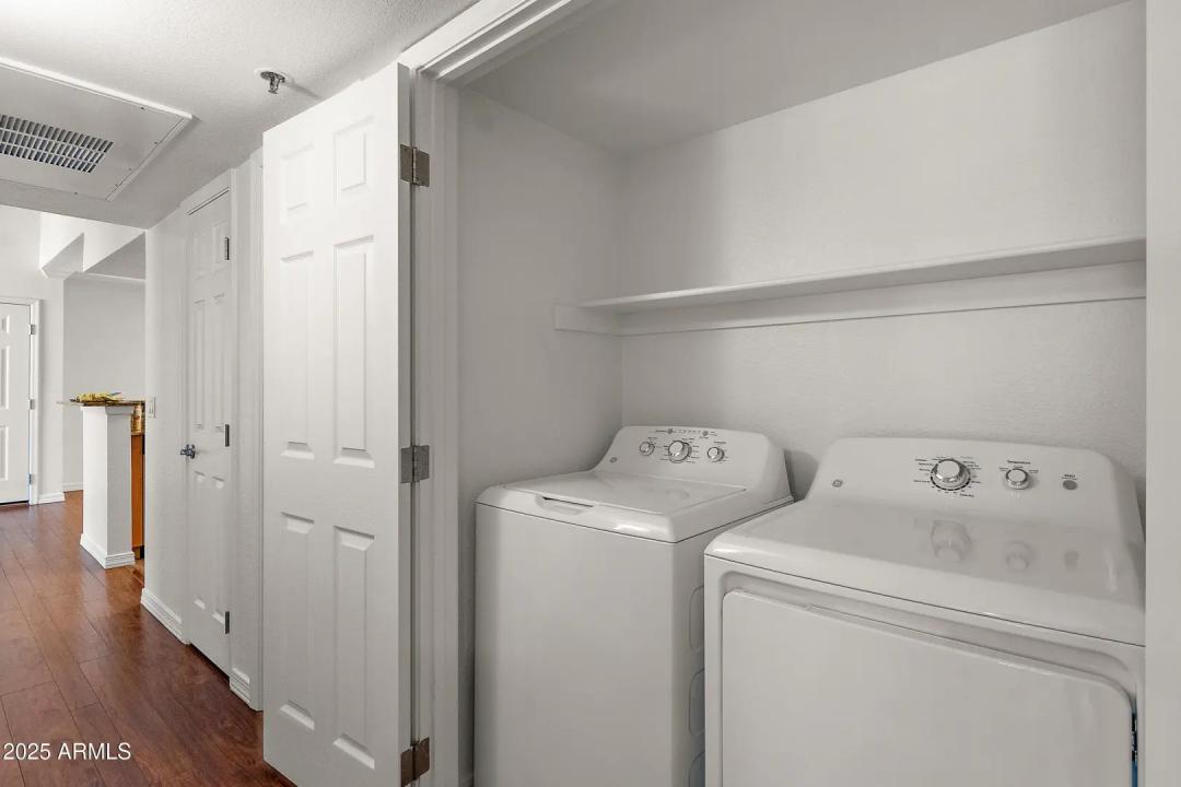 Real Estate Picture 15