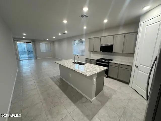 Real Estate Picture 2