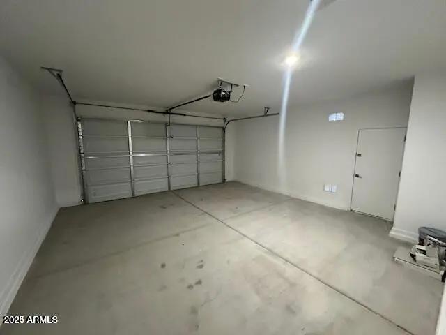 Real Estate Picture 14