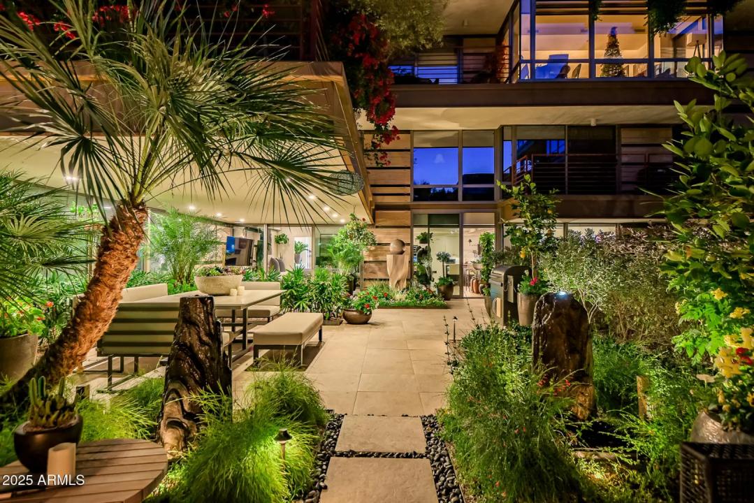 Real Estate Picture 21