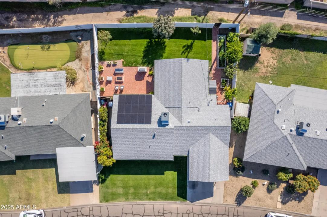 Real Estate Picture 34