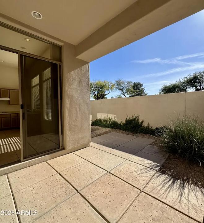 Real Estate Picture 7