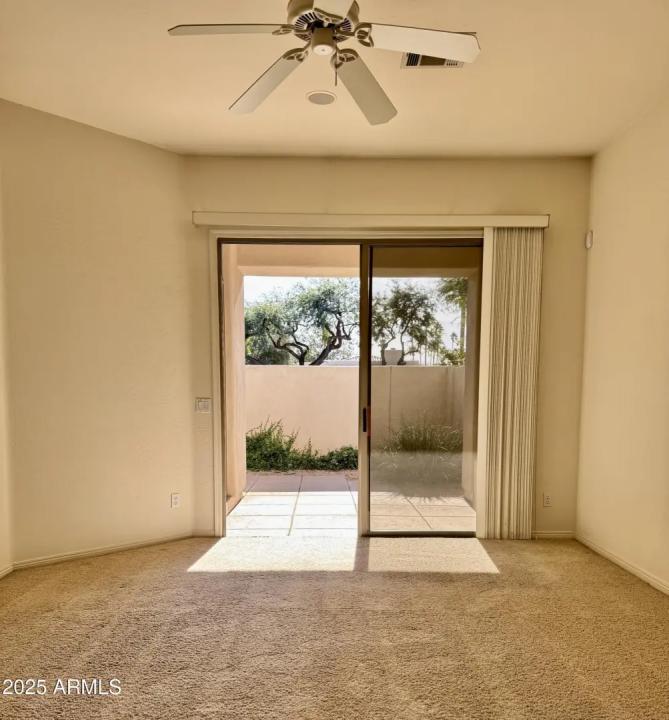 Real Estate Picture 12