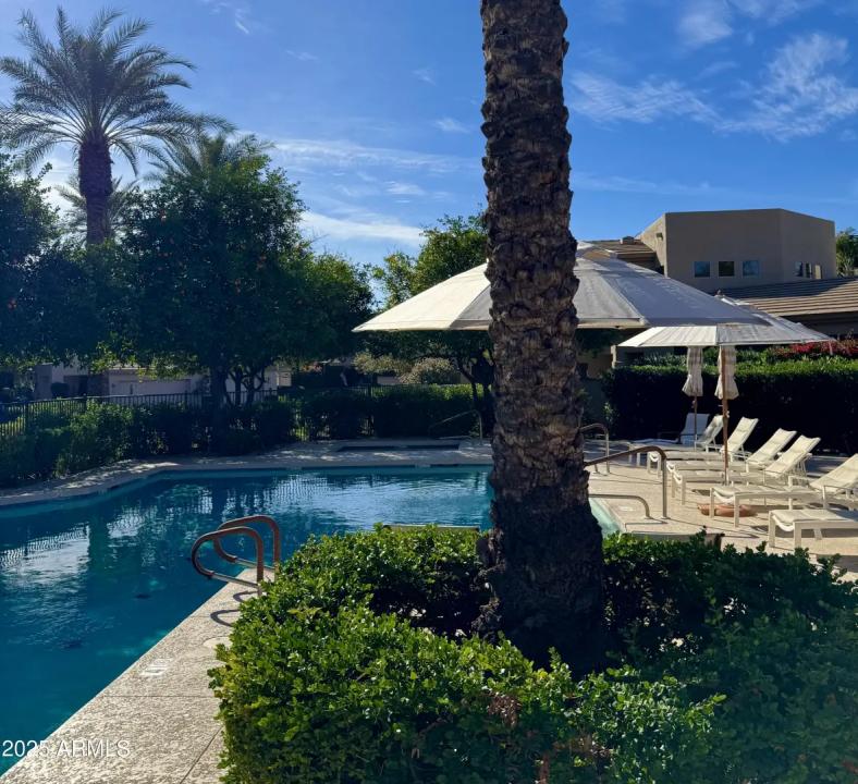 Real Estate Picture 23