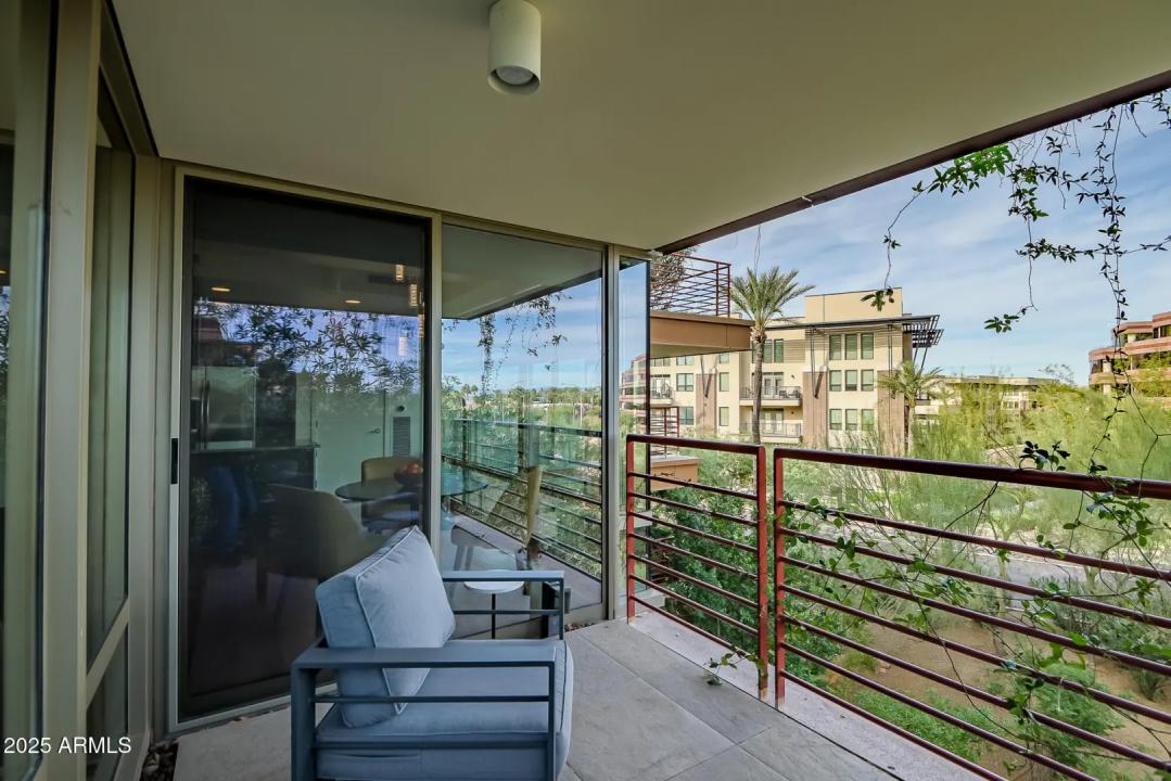 Real Estate Picture 25