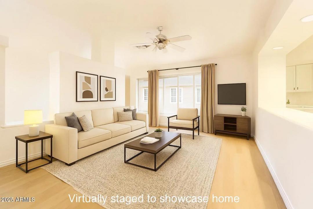 Real Estate Picture 4