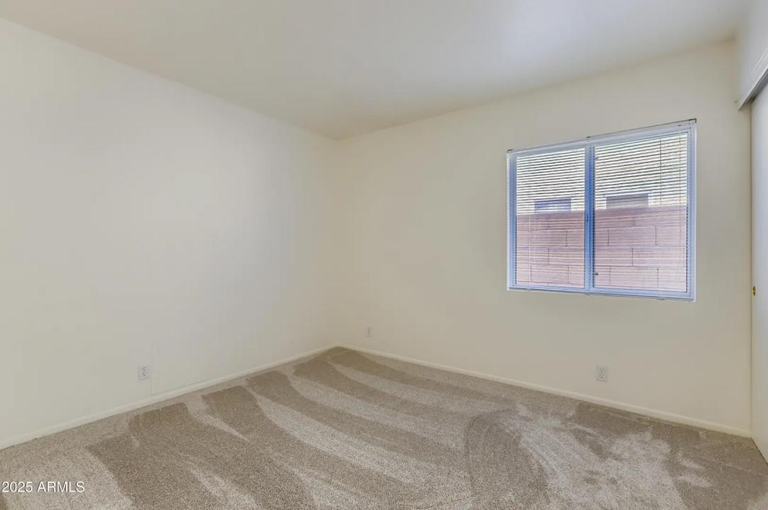 Real Estate Picture 20