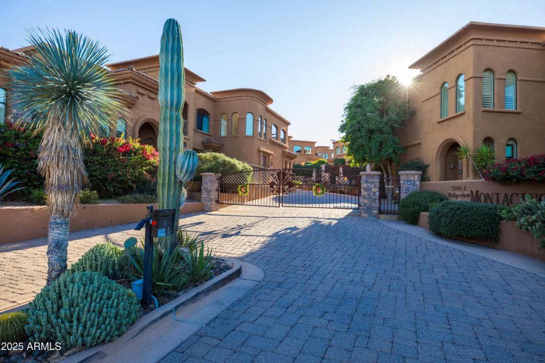 Real Estate Picture 22