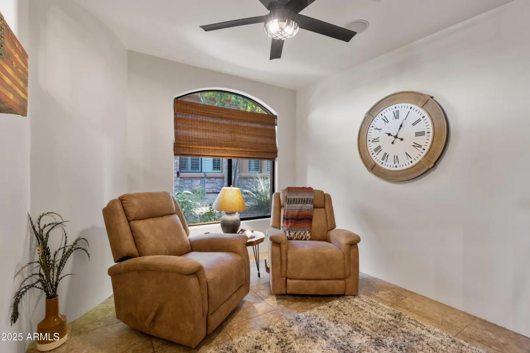 Real Estate Picture 9