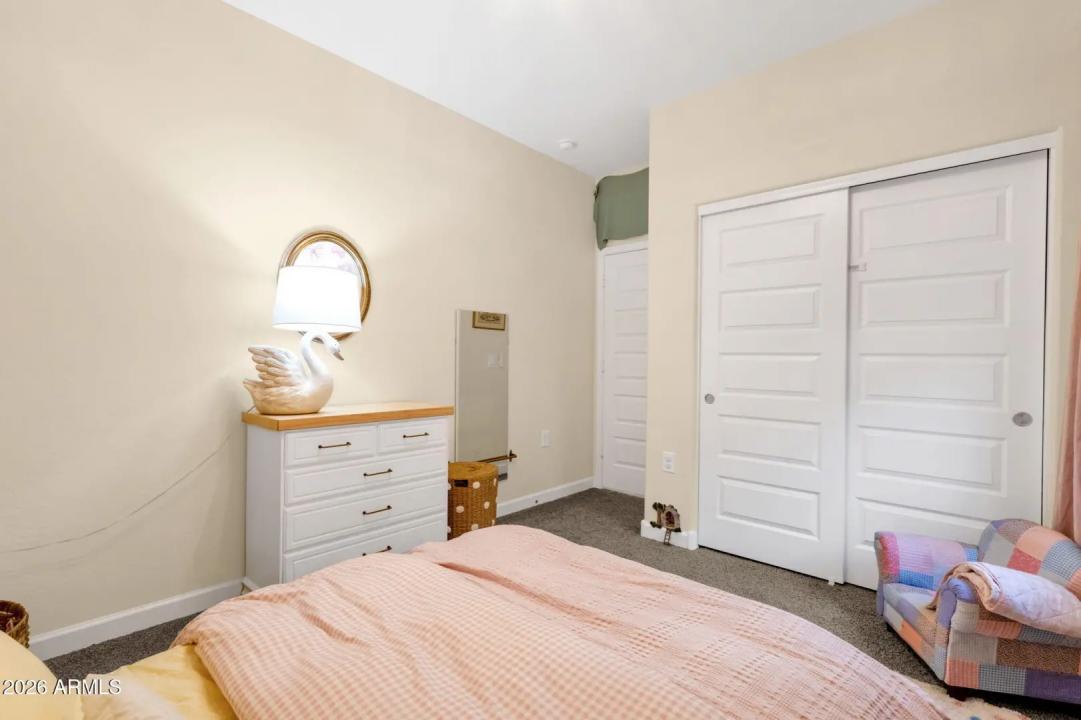 Real Estate Picture 35