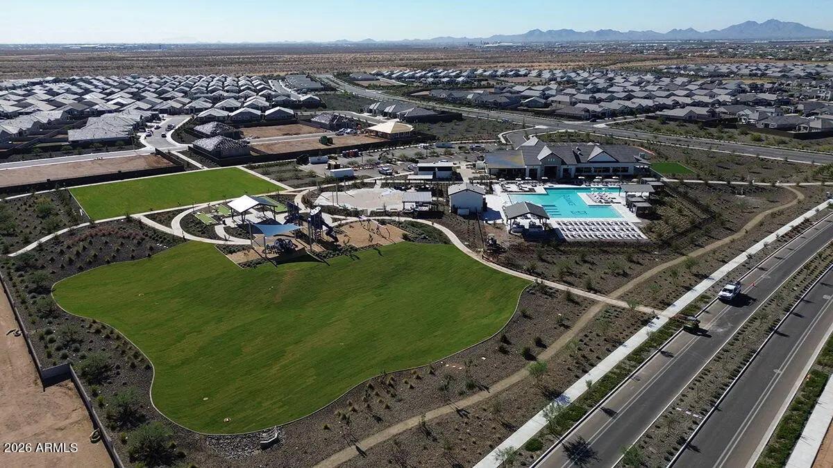 Real Estate Picture 46