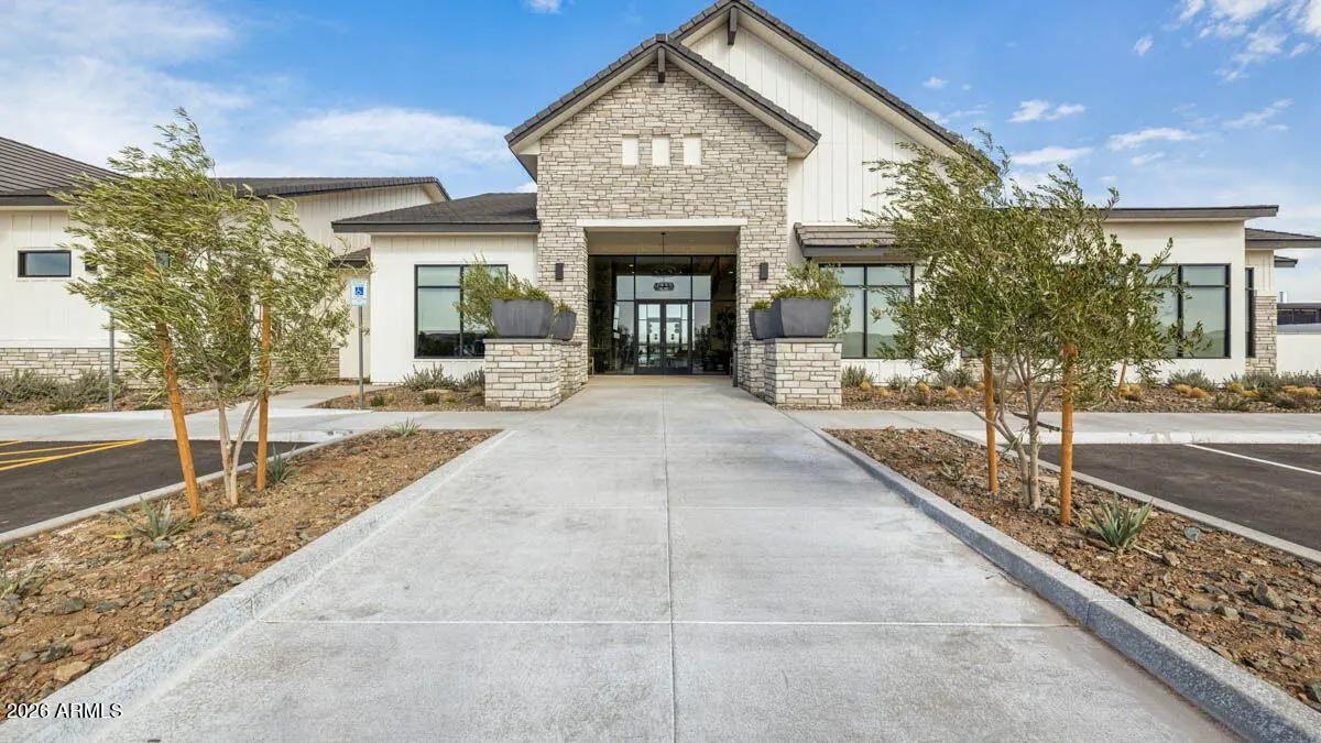 Real Estate Picture 49