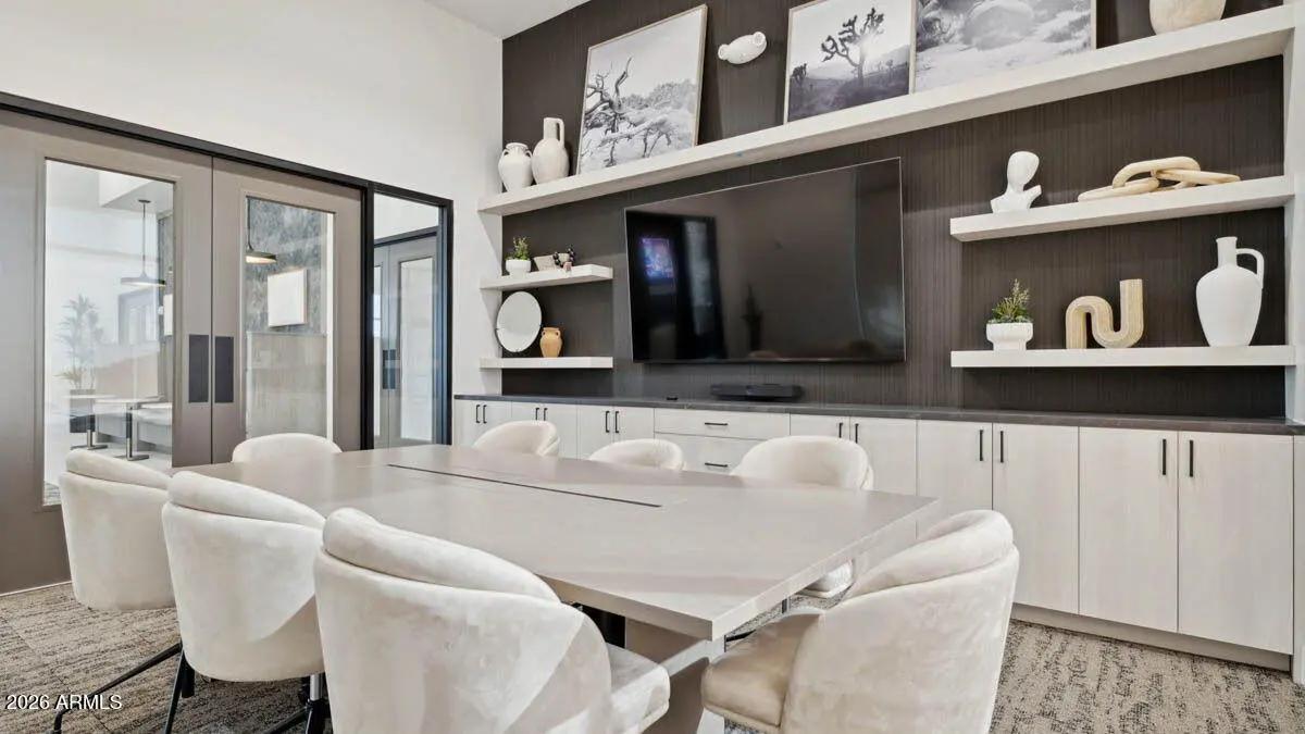 Real Estate Picture 52