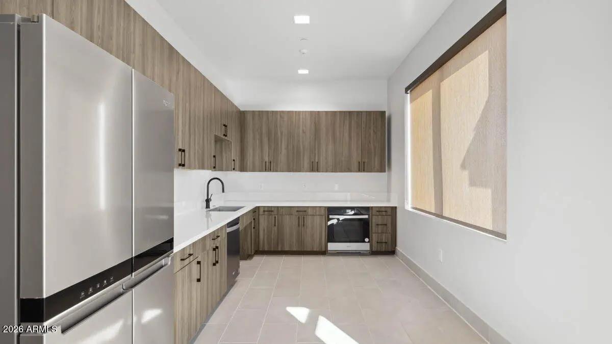 Real Estate Picture 54