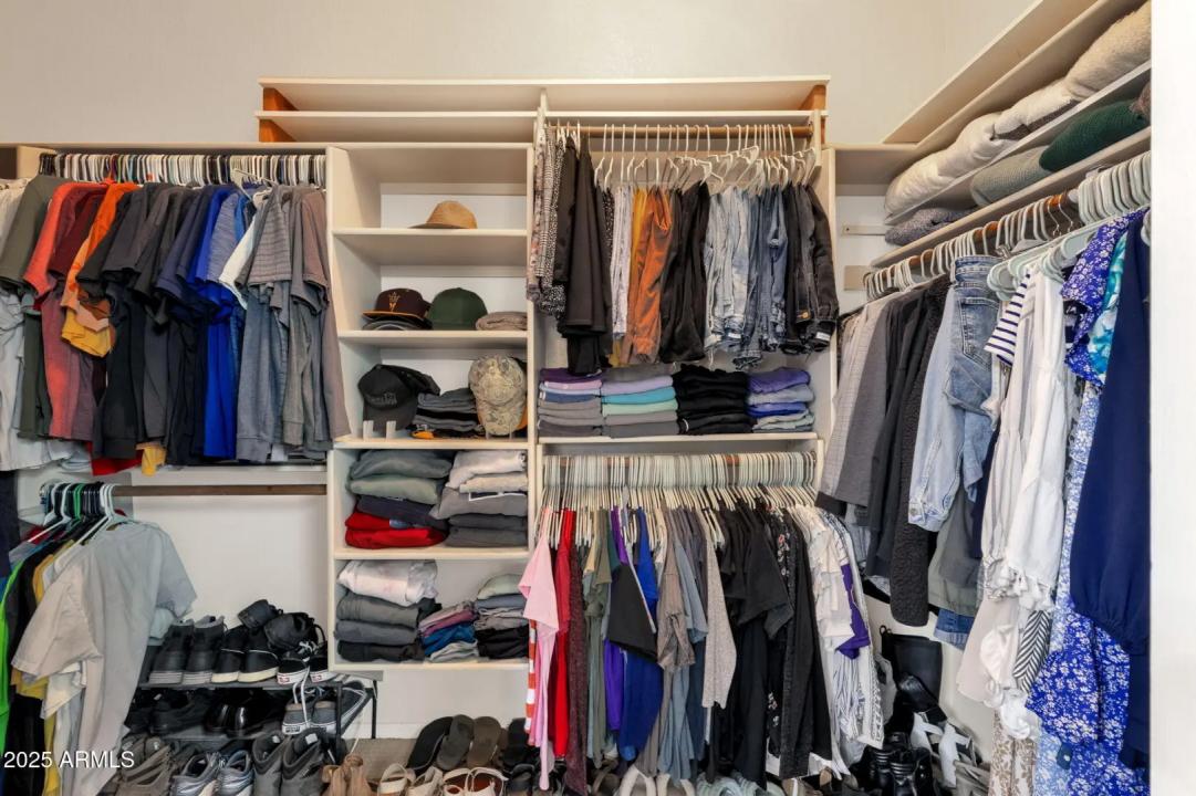 Real Estate Picture 22