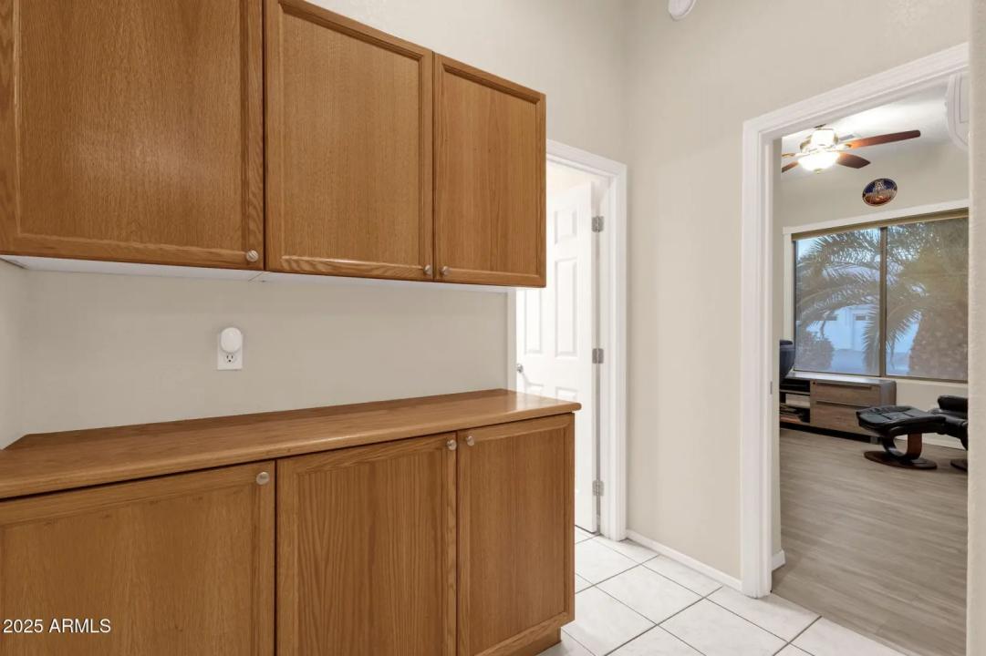 Real Estate Picture 23