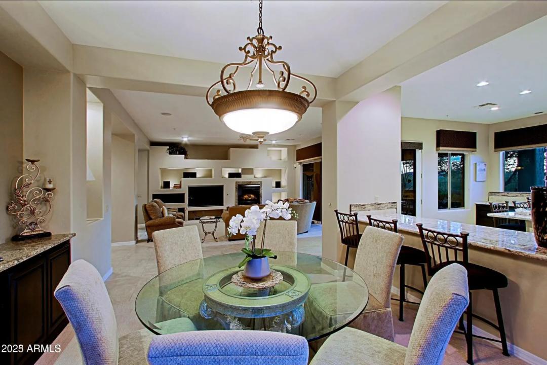 Real Estate Picture 12