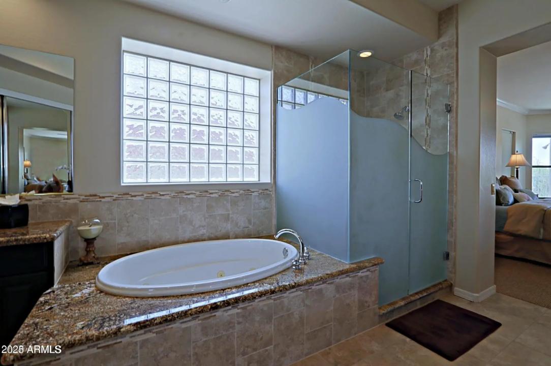 Real Estate Picture 18