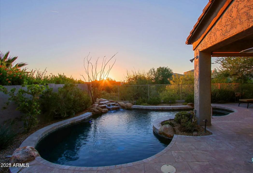 Real Estate Picture 34