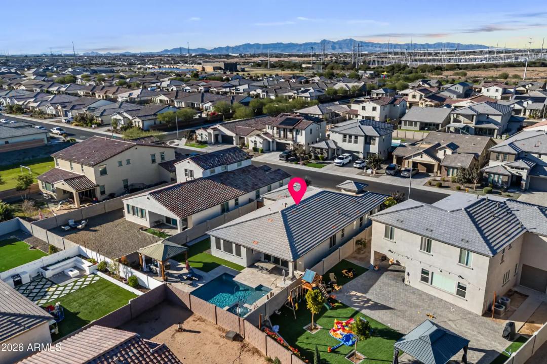 Real Estate Picture 45